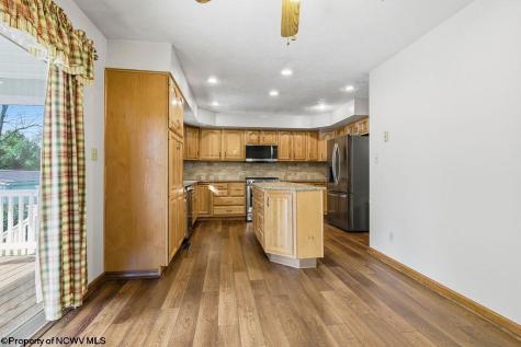 1040 Willis Drive Morgantown WV 26501
