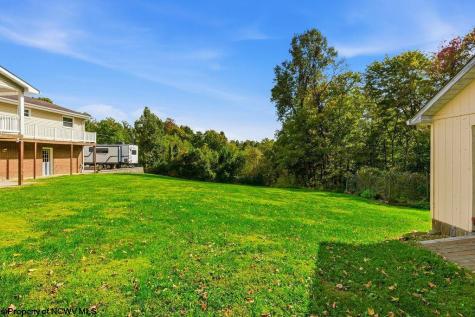 1040 Willis Drive Morgantown WV 26501
