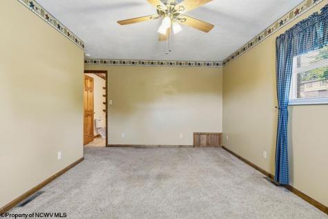 1040 Willis Drive Morgantown WV 26501