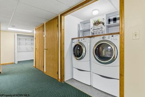 1040 Willis Drive Morgantown WV 26501