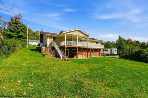 1040 Willis Drive Morgantown WV 26501