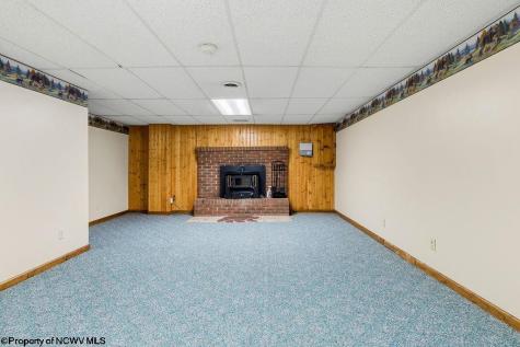 1040 Willis Drive Morgantown WV 26501