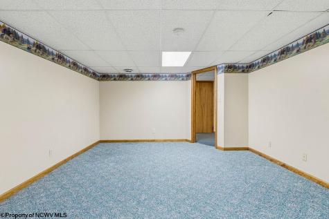 1040 Willis Drive Morgantown WV 26501