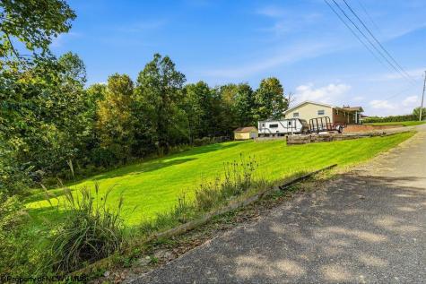 1040 Willis Drive Morgantown WV 26501