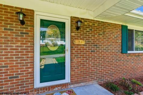 1040 Willis Drive Morgantown WV 26501