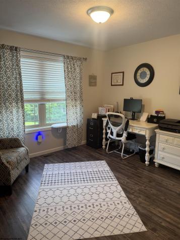 16 Bunker Hill Lane Fairmont WV 26554