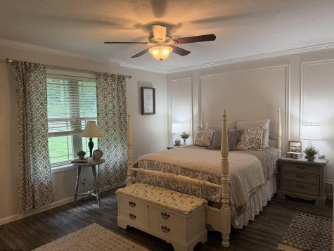 16 Bunker Hill Lane Fairmont WV 26554