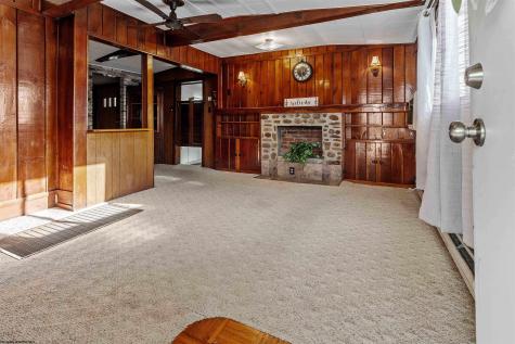 612 Beaumont Drive Morgantown WV 26508