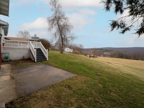 224 Hemlock Lane Reedsville WV 26547