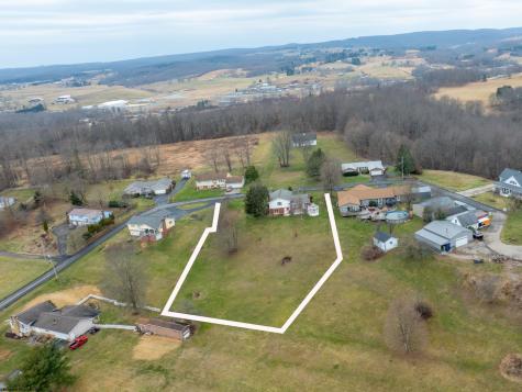 224 Hemlock Lane Reedsville WV 26547
