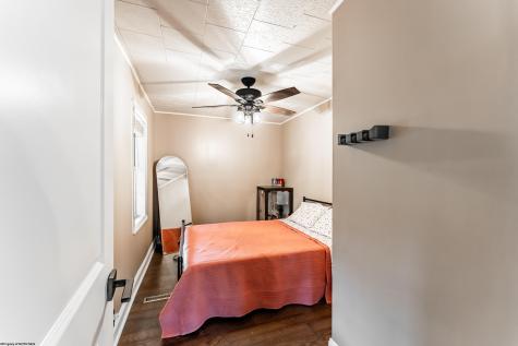 17 Brands Run Road Morgantown WV 26501