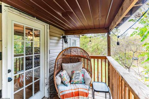 17 Brands Run Road Morgantown WV 26501