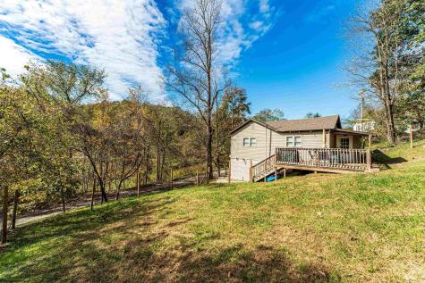 17 Brands Run Road Morgantown WV 26501