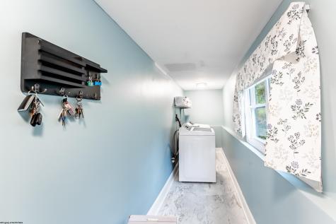 17 Brands Run Road Morgantown WV 26501