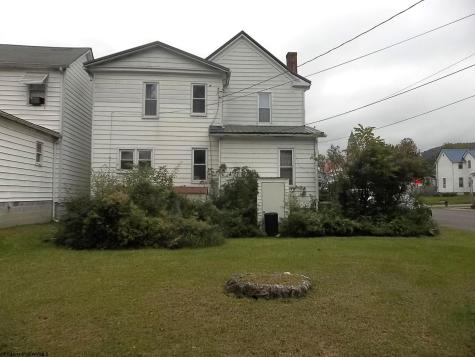120 Davis Street Elkins WV 26241