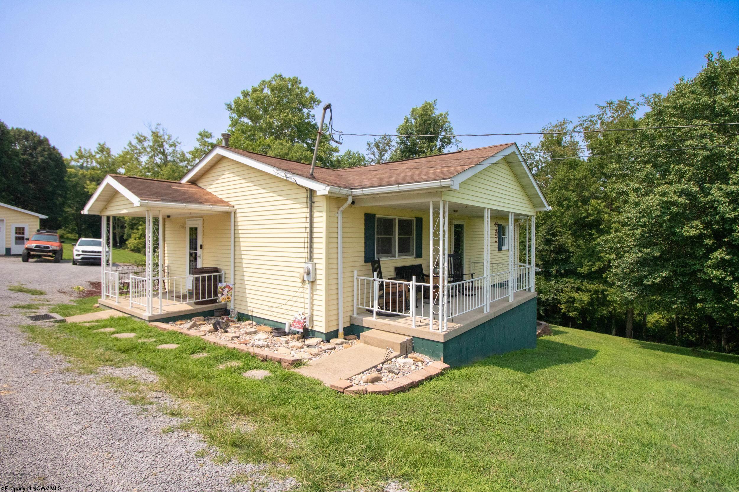 84 Boxwood Drive Clarksburg WV 26301