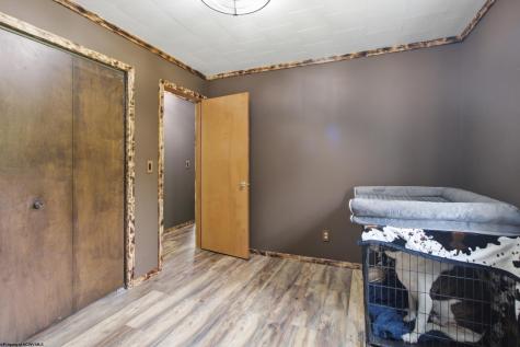 84 Boxwood Drive Clarksburg WV 26301