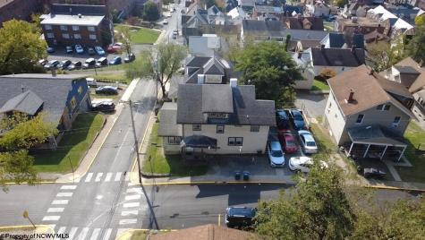 669 Price Street Morgantown WV 26505