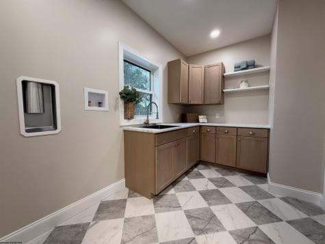 941 Farms Drive Fairmont WV 26554