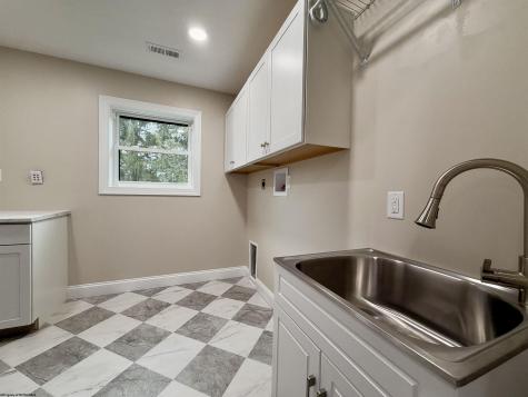 941 Farms Drive Fairmont WV 26554