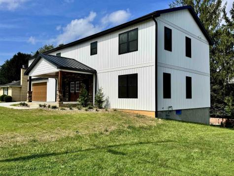 941 Farms Drive Fairmont WV 26554