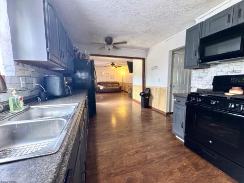 538 Valley Chapel Road Weston WV 26452