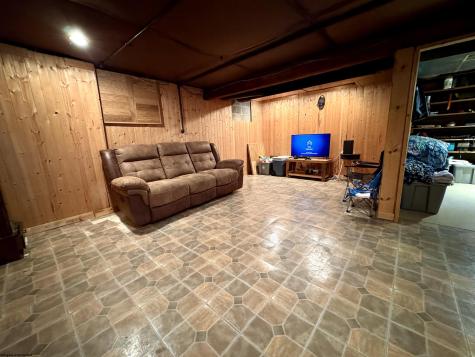 538 Valley Chapel Road Weston WV 26452