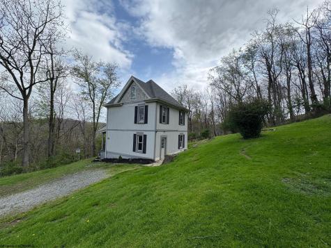 224 Bretz Street Morgantown WV 26505