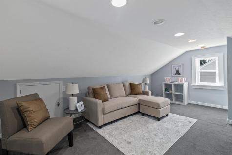 307 Pennsylvania Avenue Bridgeport WV 26330