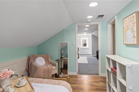 307 Pennsylvania Avenue Bridgeport WV 26330