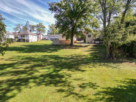 307 Pennsylvania Avenue Bridgeport WV 26330