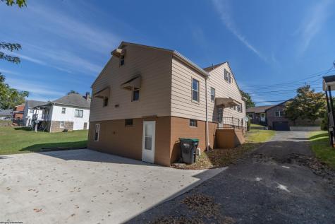 307 Pennsylvania Avenue Bridgeport WV 26330