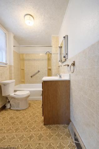 500 Ohio Avenue Nutter Fort WV 26301