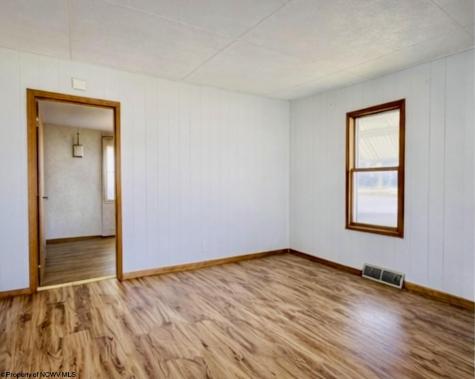 500 Ohio Avenue Nutter Fort WV 26301