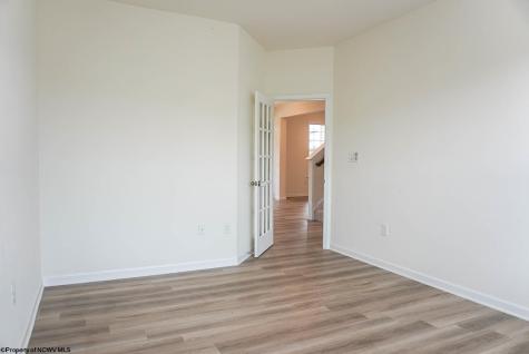 865 Hidden View Way Morgantown WV 26508