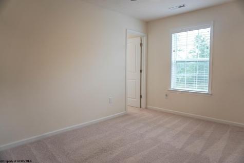 865 Hidden View Way Morgantown WV 26508