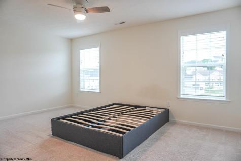 865 Hidden View Way Morgantown WV 26508
