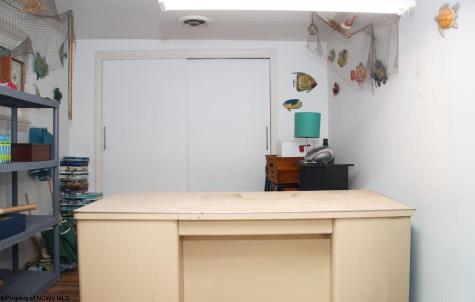 927 Fairfax Drive Morgantown WV 26505