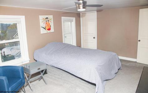 927 Fairfax Drive Morgantown WV 26505