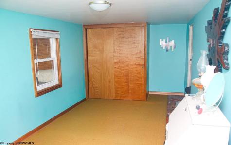 927 Fairfax Drive Morgantown WV 26505