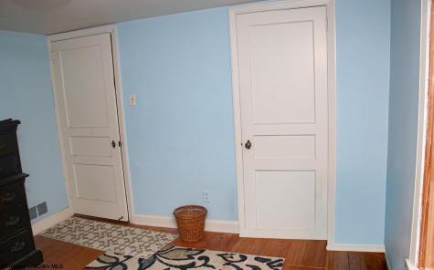 927 Fairfax Drive Morgantown WV 26505