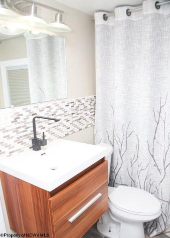 927 Fairfax Drive Morgantown WV 26505