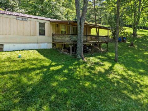 447 Dogwood Trail Napier WV 26631