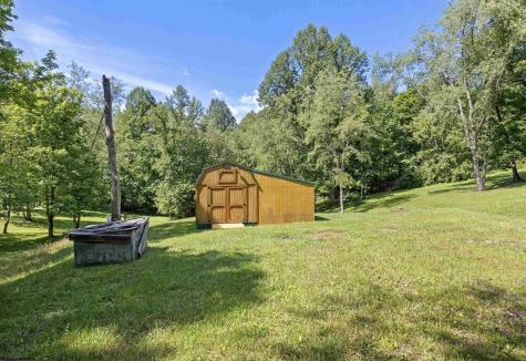 447 Dogwood Trail Napier WV 26631