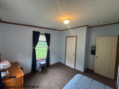 1683 Range Road Wadestown WV 26590