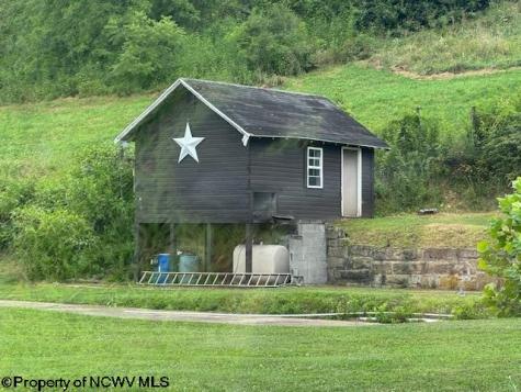 1683 Range Road Wadestown WV 26590