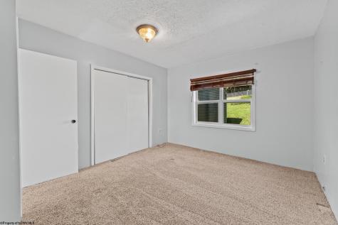 2276 Kingwood Pike Morgantown WV 26508