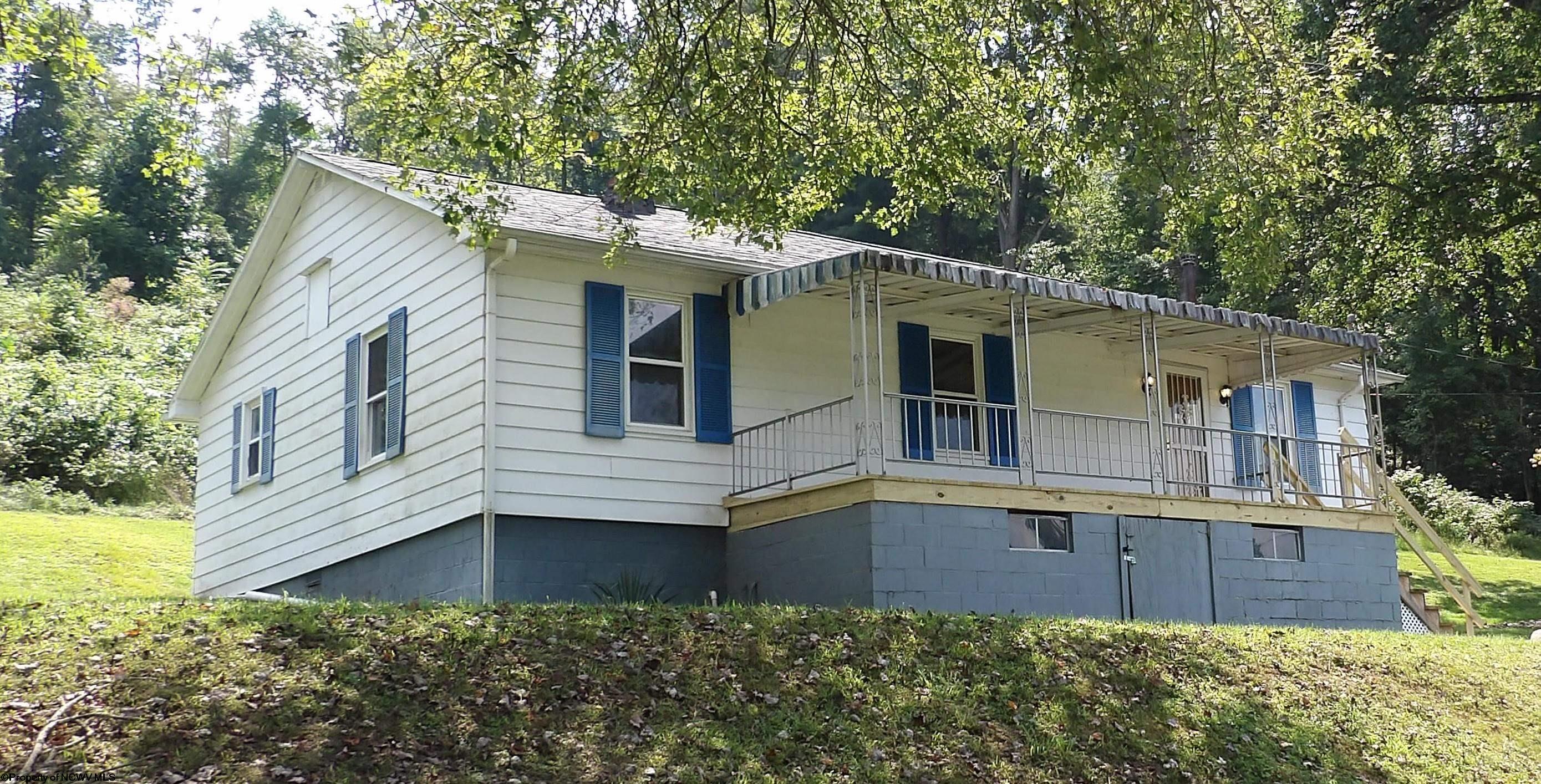 489 Mayapple Lane Fairmont WV 26554