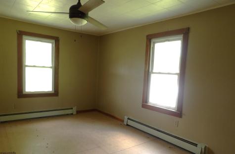 489 Mayapple Lane Fairmont WV 26554