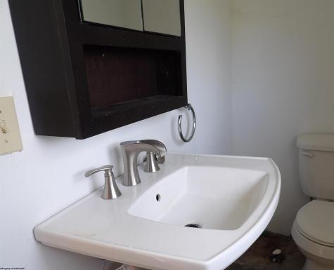 489 Mayapple Lane Fairmont WV 26554